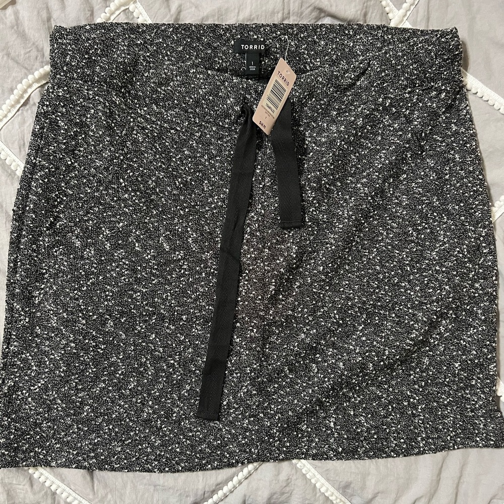 NWT Torrid skirt size 1 (size 16)